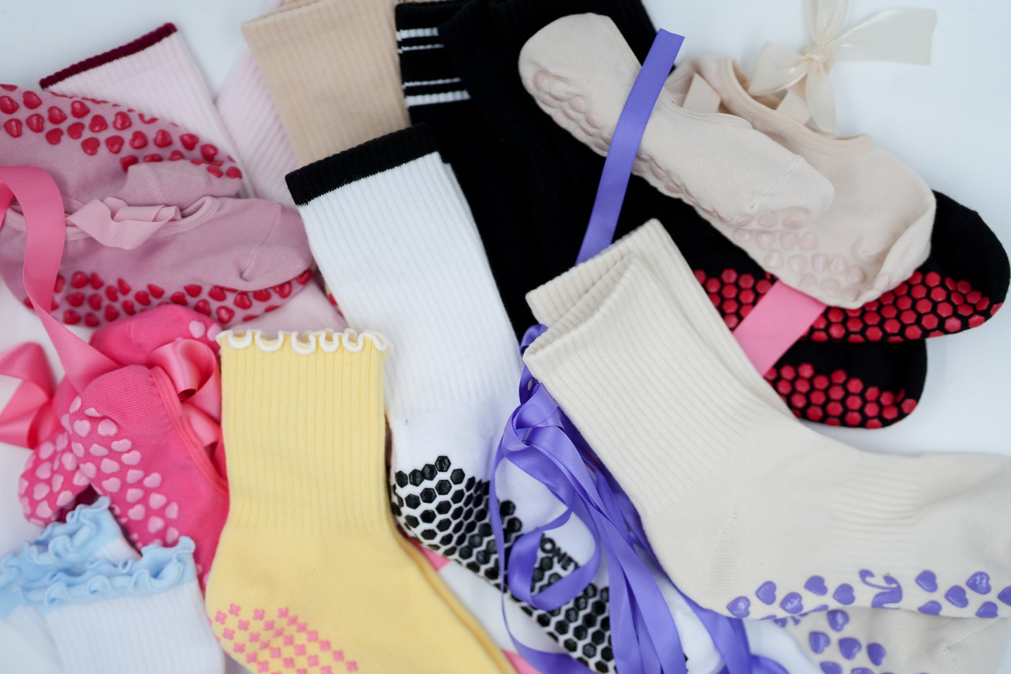 custom grip sock manufacturing